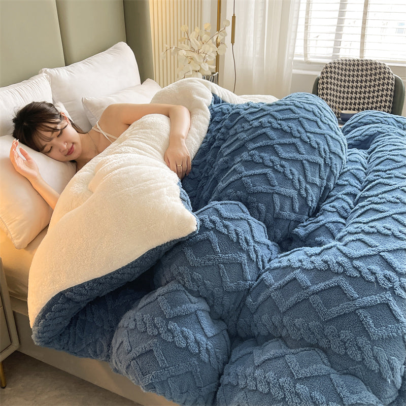 Dual-Sided Sherpa Comforter